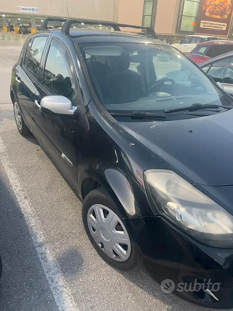 Renault Clio 2012 photo 4