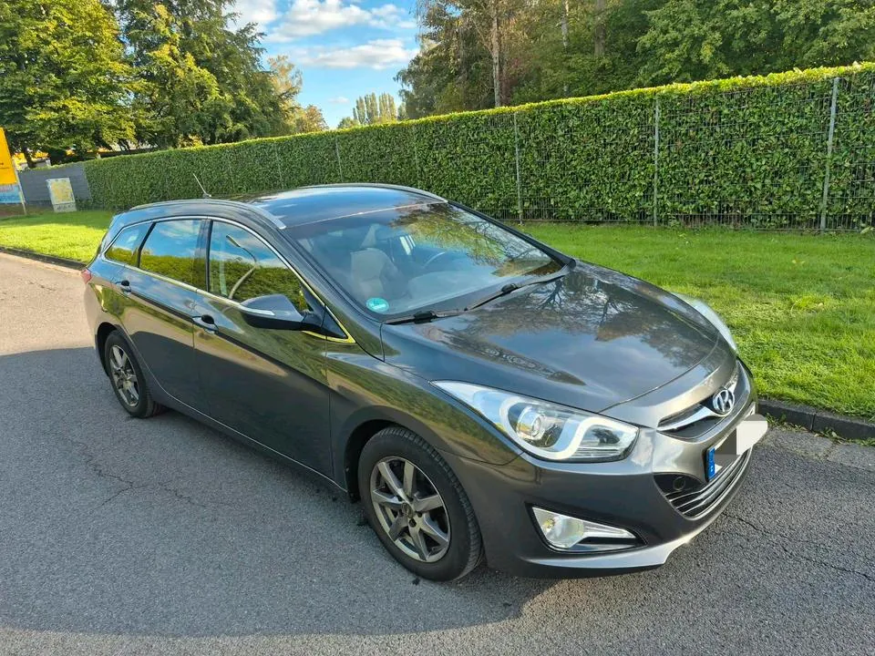 Hyundai I40