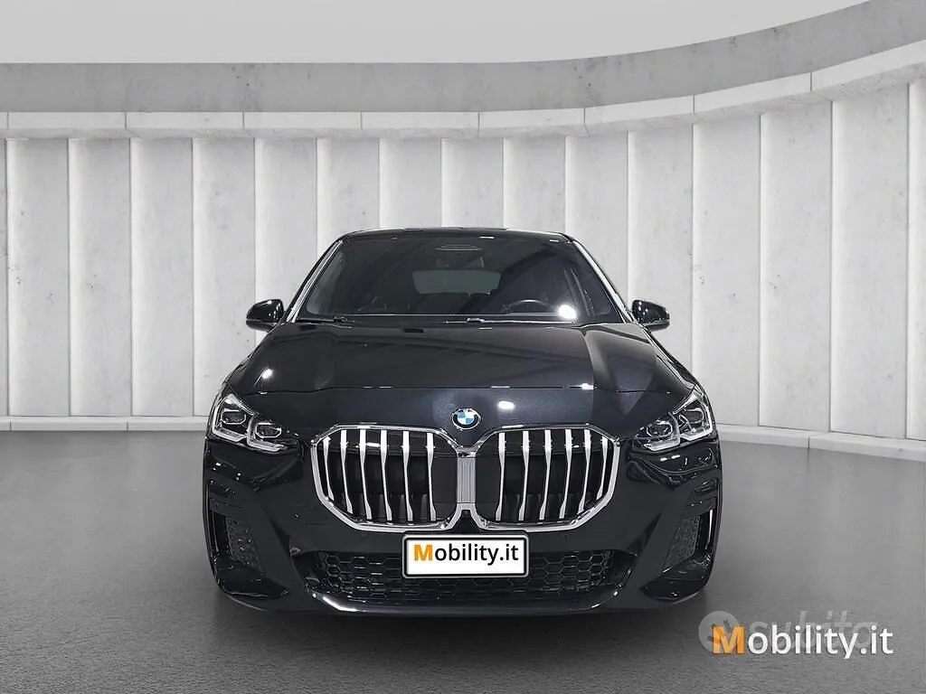 BMW 2 Series Active Tourer 2025 photo 3