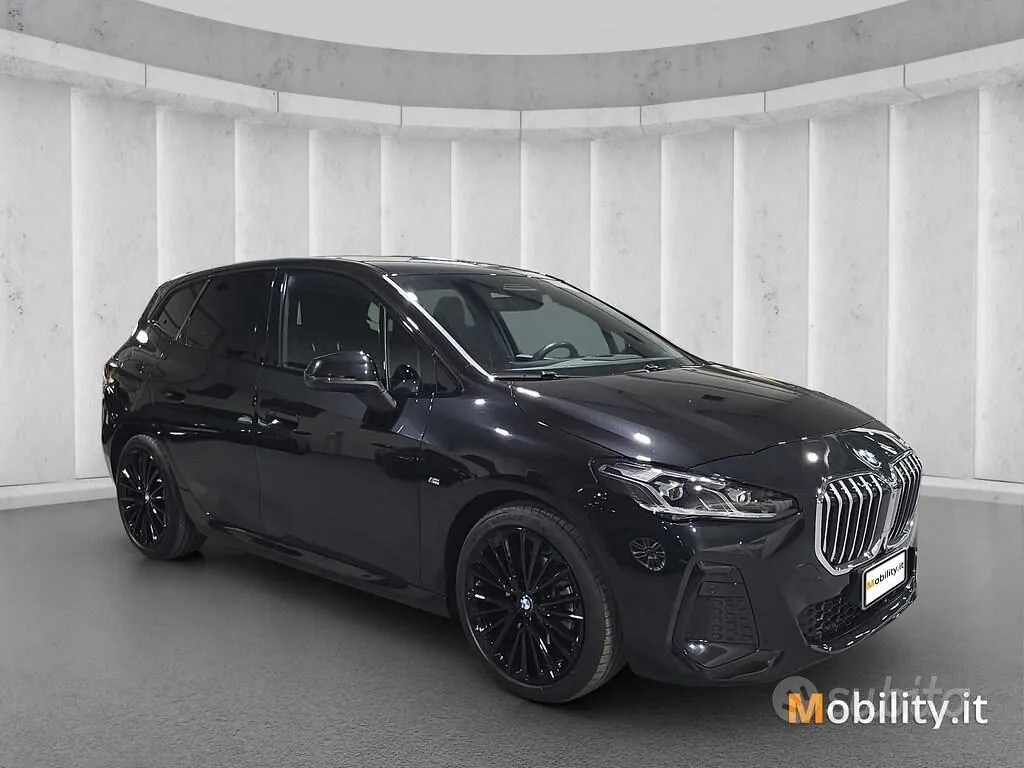 BMW 2 Series Active Tourer 2025 photo 2