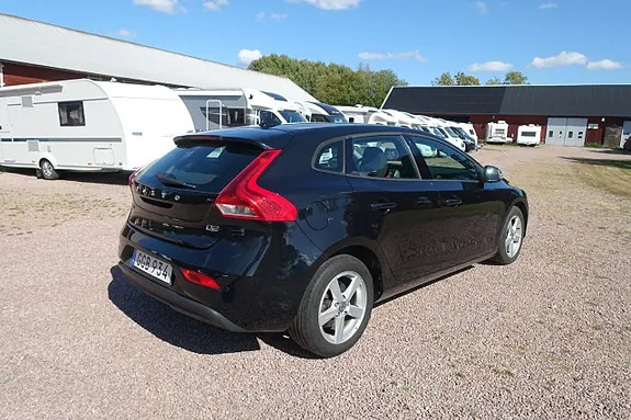 Volvo V40 2014 photo 2