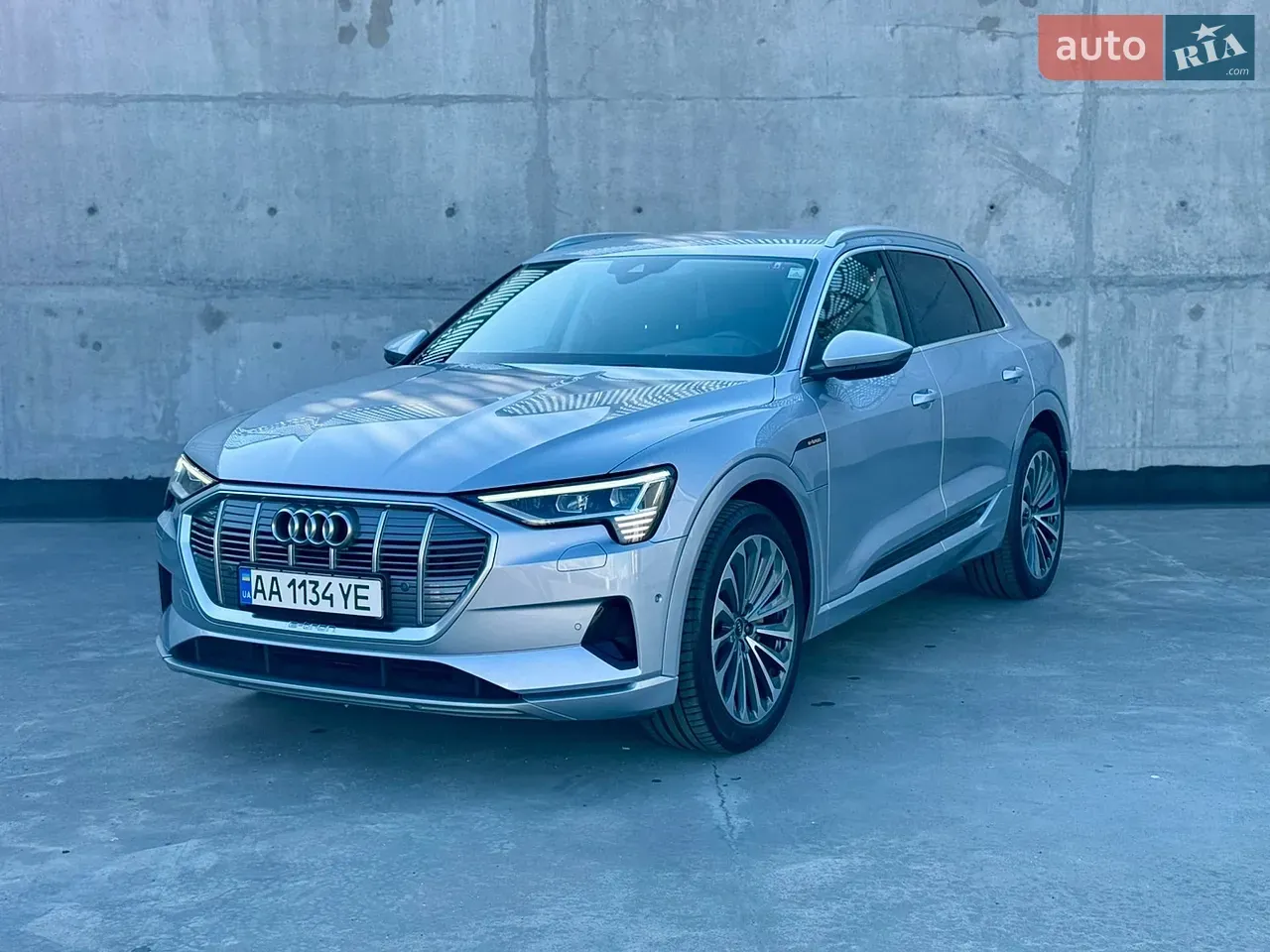 Audi E-Tron 2021 photo 2