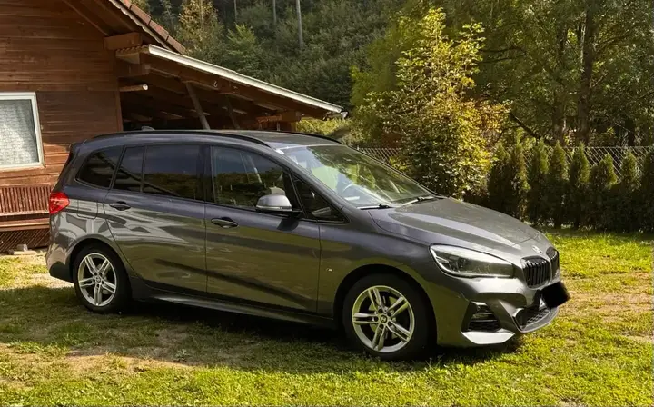 BMW 2 Series 2020 photo 2