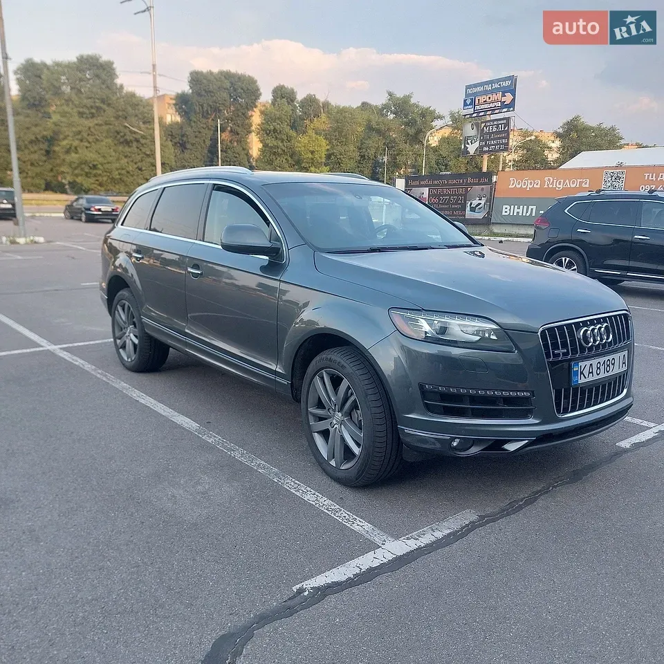 Audi Q7 2014 photo 2