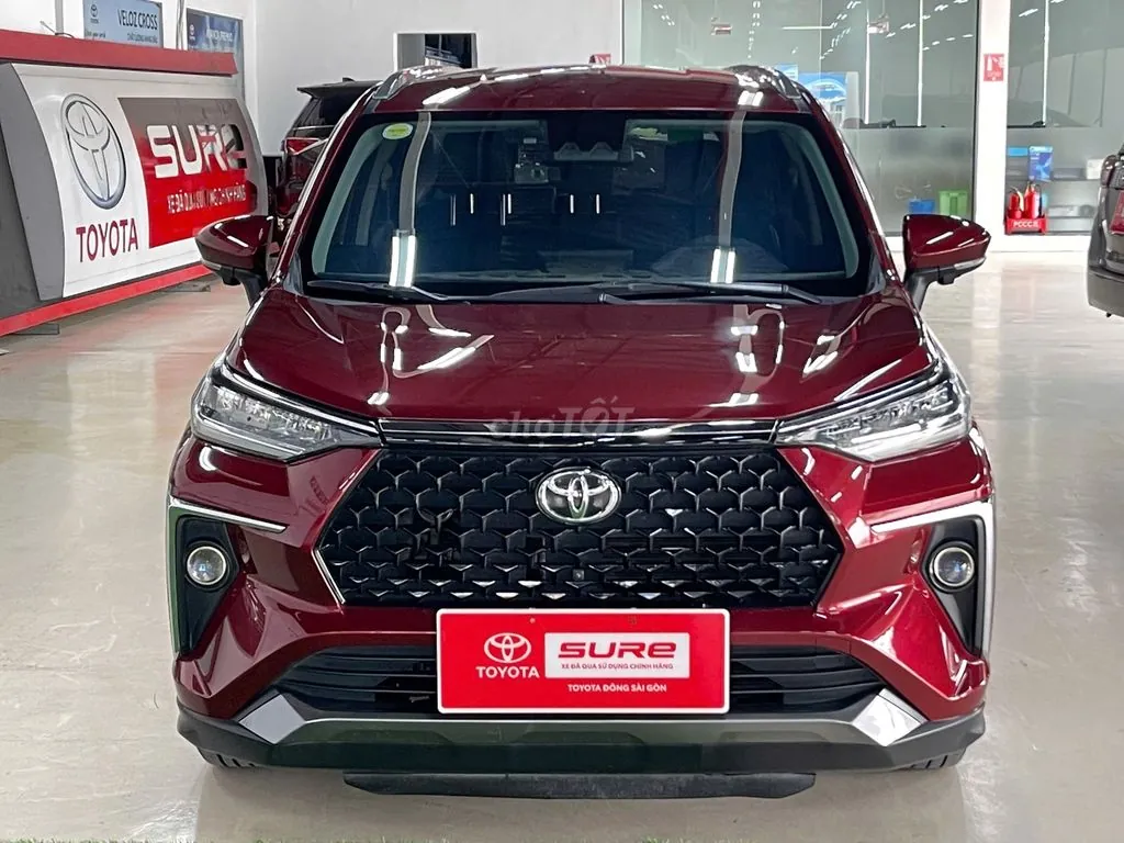 Toyota Veloz Cross
