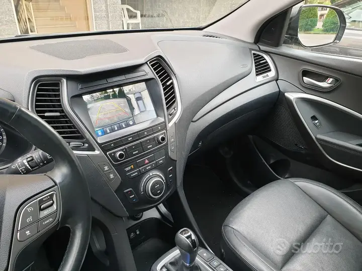 Hyundai Santa Fe 2017 photo 5