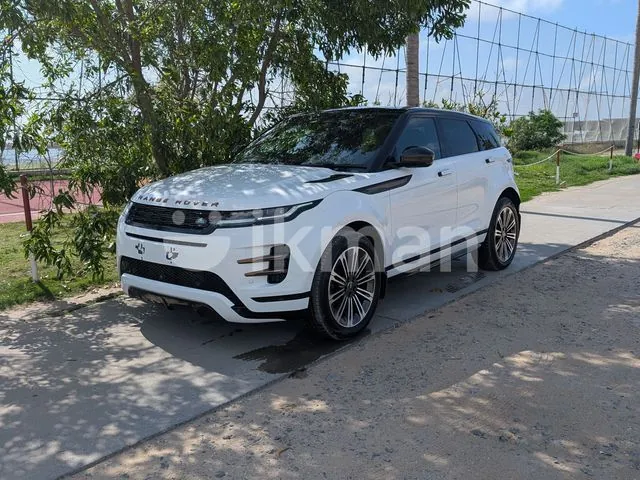 Land Rover Range Rover Evoque 2026 photo 2