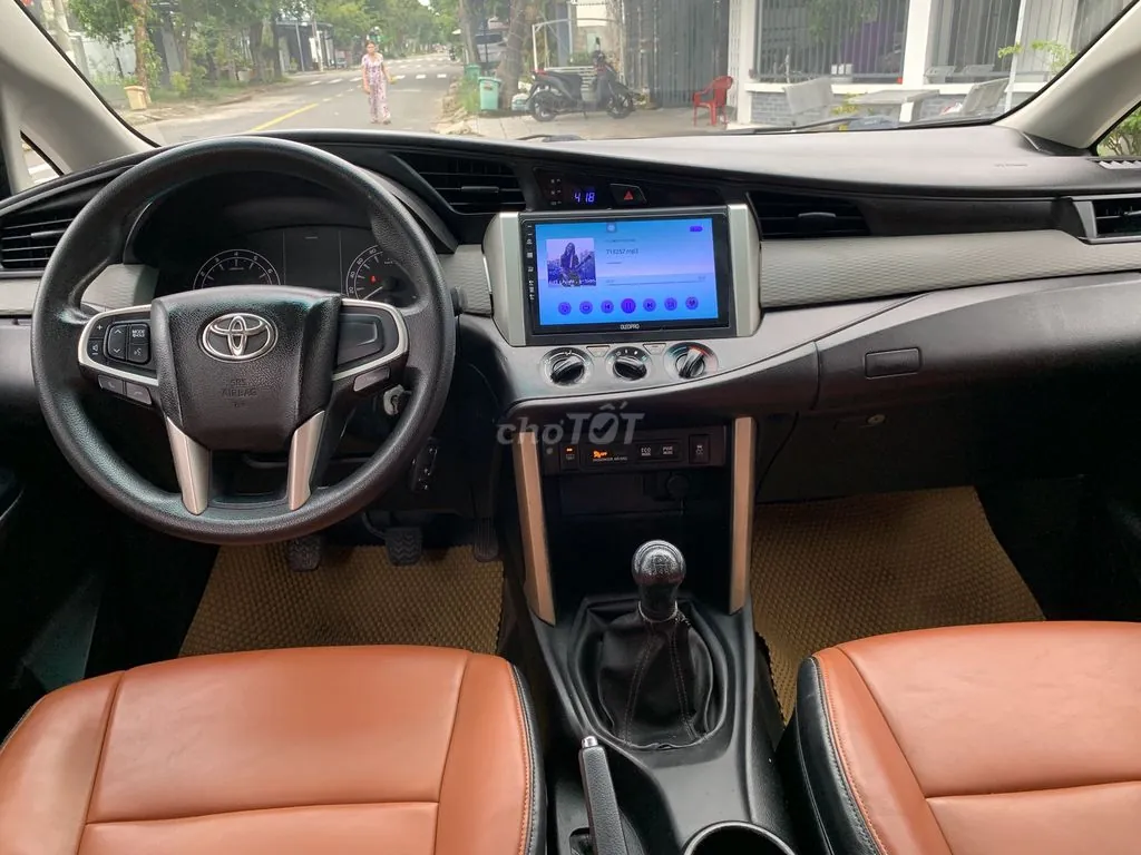 Toyota Innova 2019 photo 3
