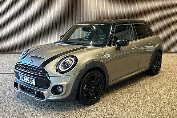Mini Cooper S 2020 photo 2