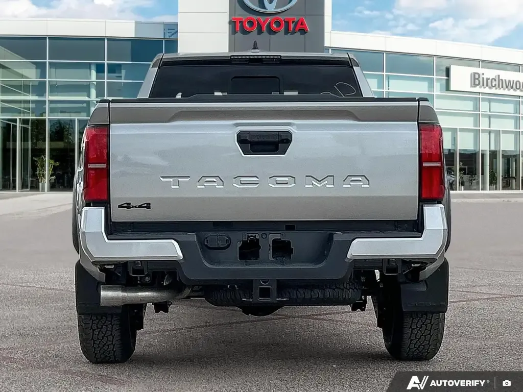 Toyota Tacoma 2026 photo 5