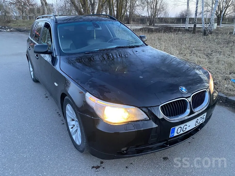 BMW 525