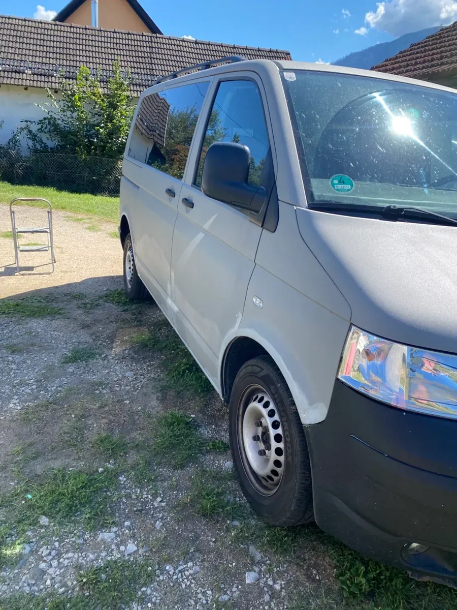 Volkswagen T5 Transporter 2008 photo 2