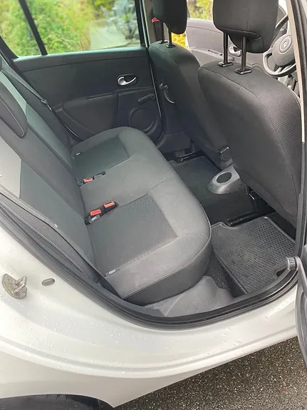 Renault Clio 2011 photo 4