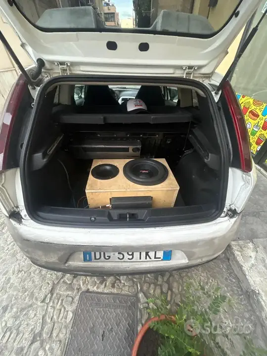 Fiat Grande Punto 2007 photo 5
