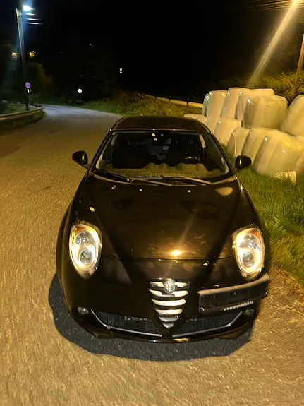 Alfa Romeo Mito 2010 photo 5