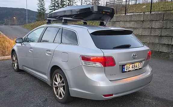 Toyota Avensis 2011 photo 4