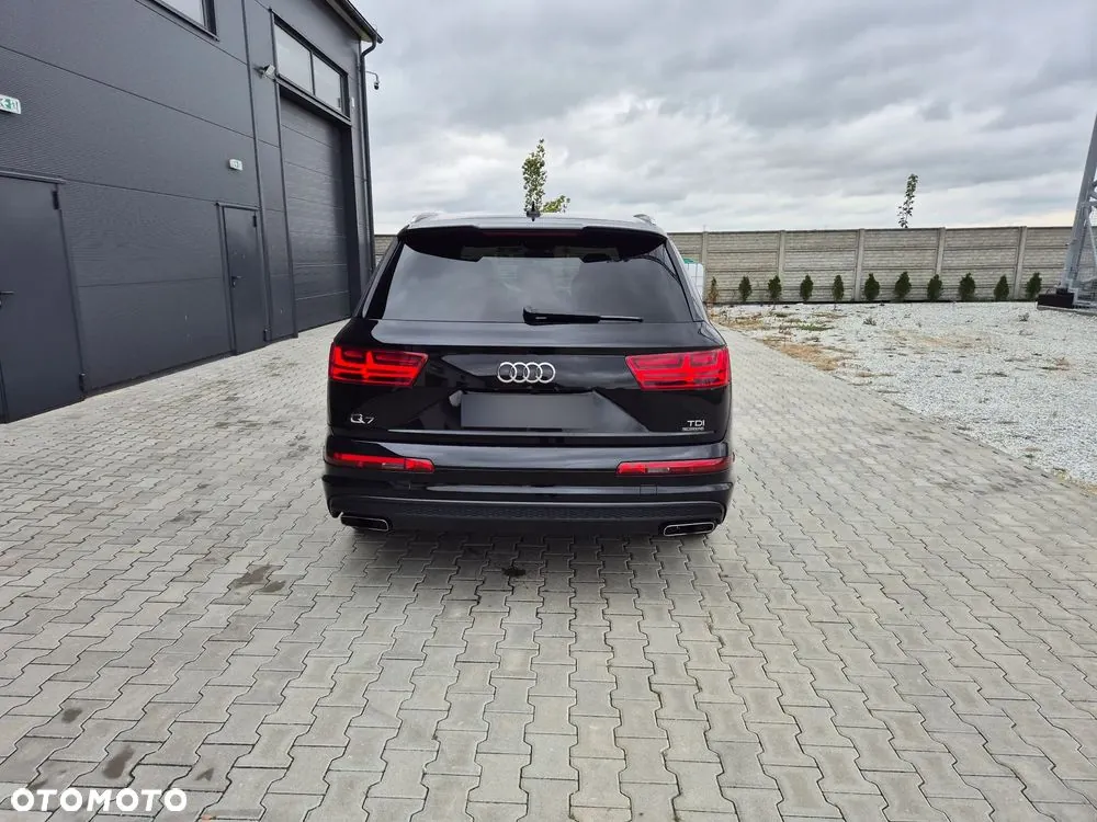 Audi Q7 2018 photo 4