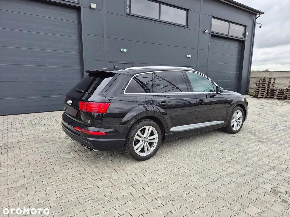 Audi Q7 2018 photo 5