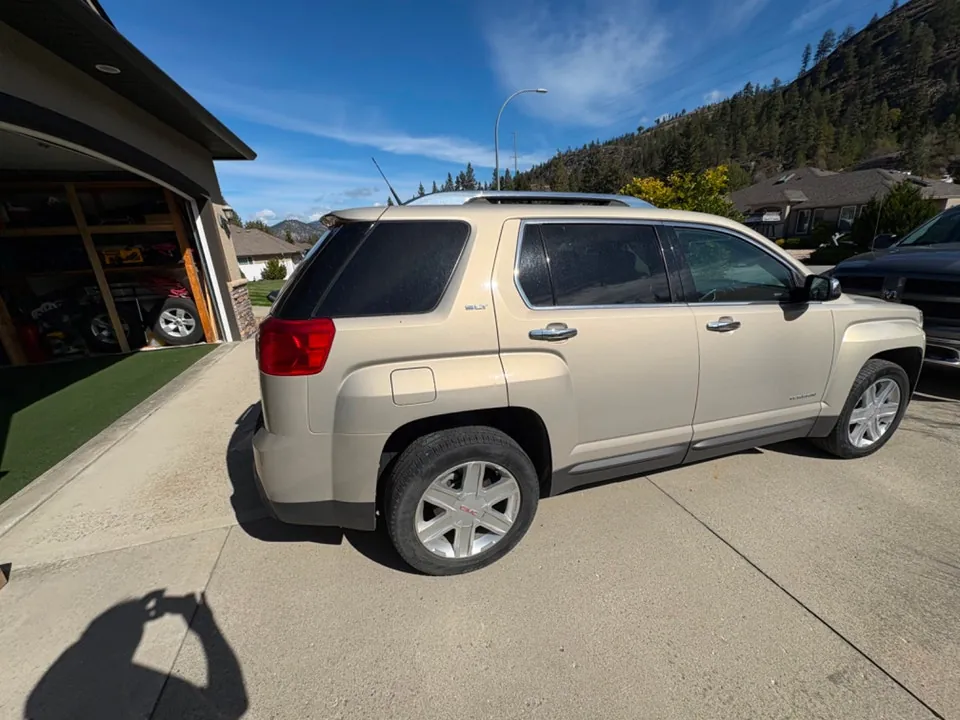 GMC Terrain 2011 photo 4