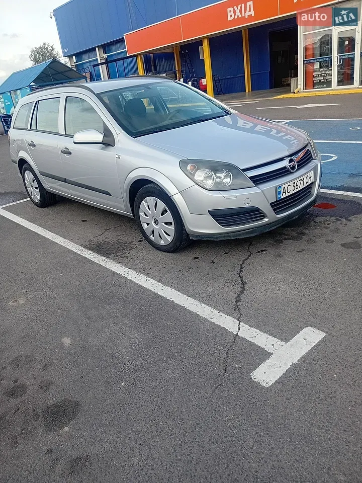 Opel Astra 2006 photo 2