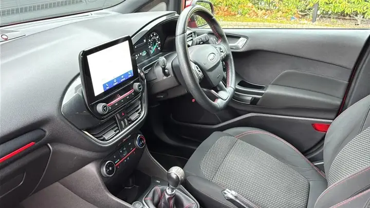 Ford Fiesta 2019 photo 2