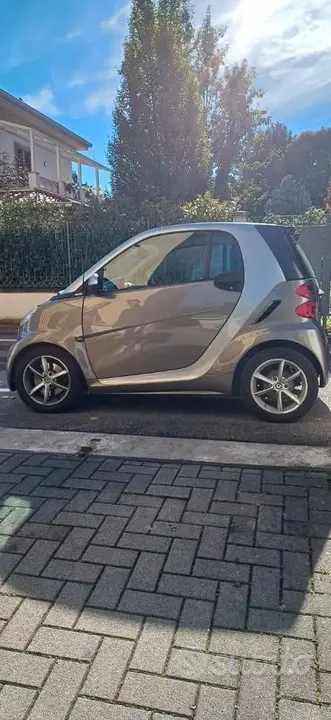 Smart Fortwo 2012 photo 3
