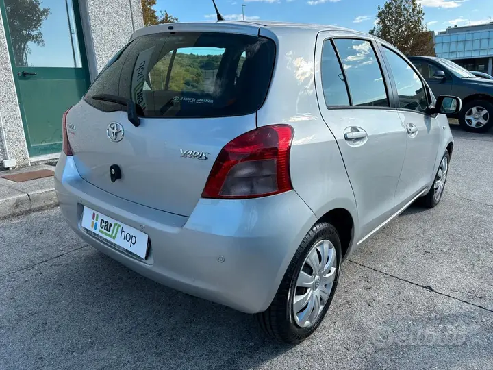 Toyota Yaris 2008 photo 4