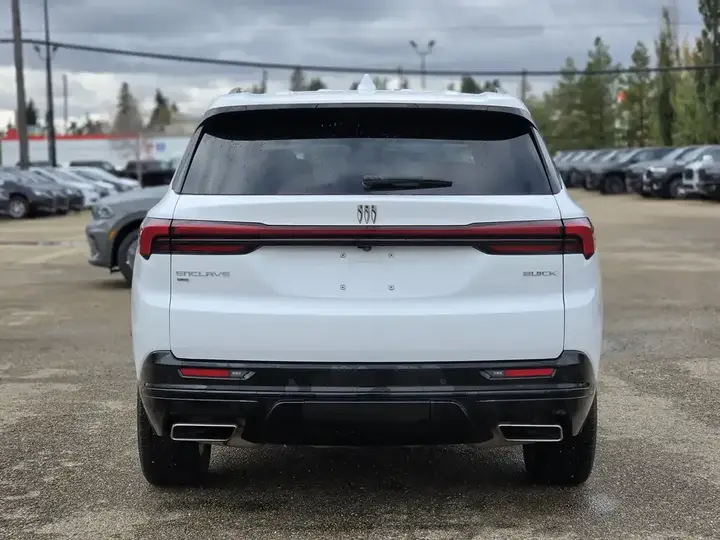Buick Enclave 2025 photo 5
