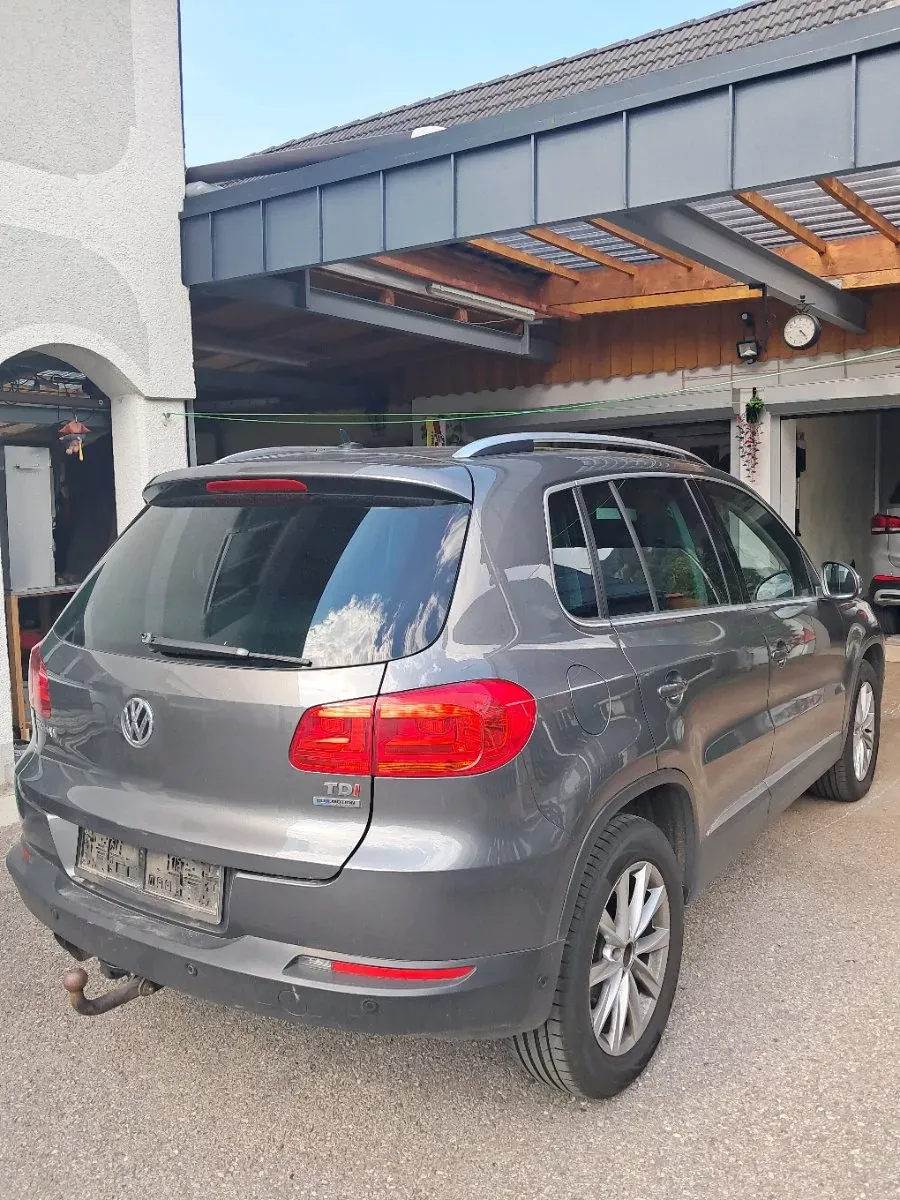 Volkswagen Tiguan 2012 photo 3