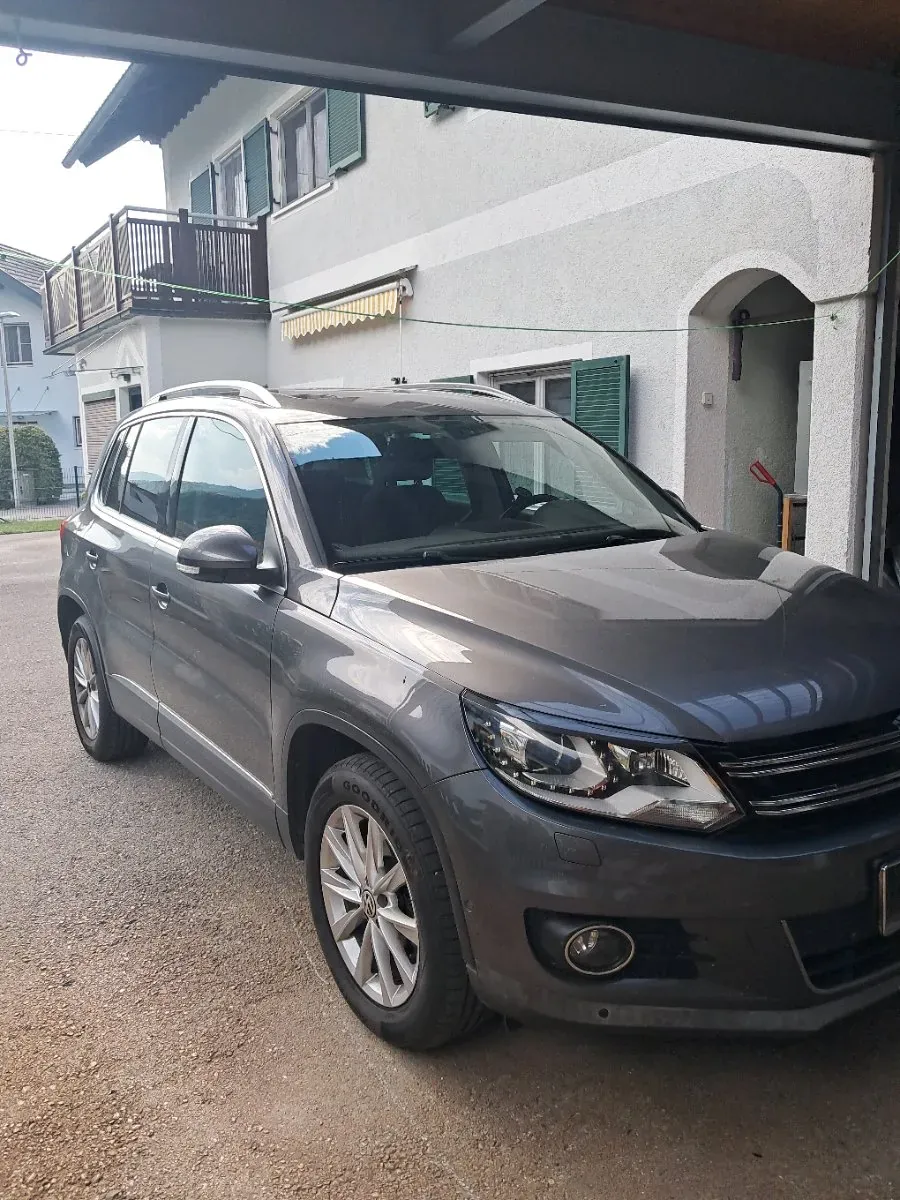 Volkswagen Tiguan 2012 photo 2