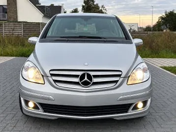 Mercedes-Benz B170