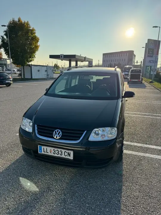Volkswagen Touran 2003 photo 3