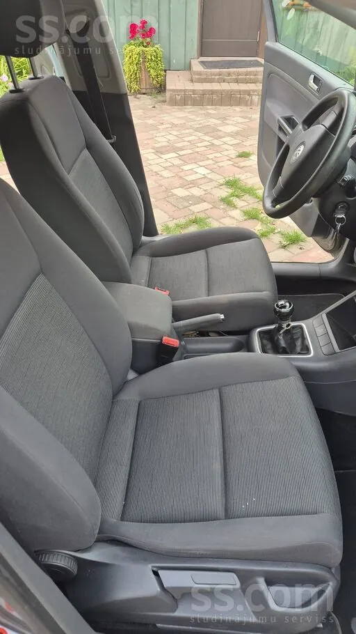 Volkswagen Golf 2008 photo 4