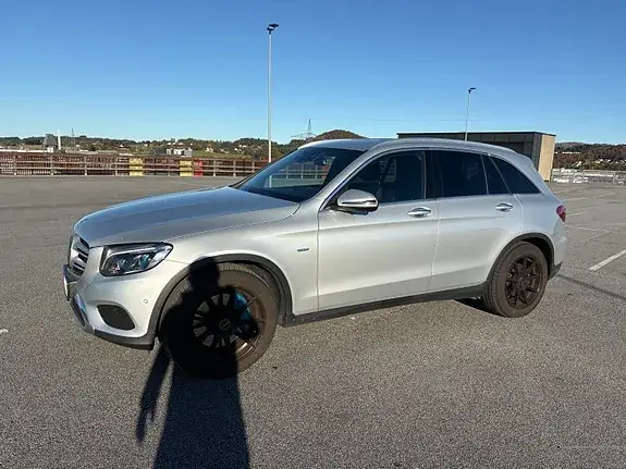Mercedes-Benz Glc350 E 2017 photo 2