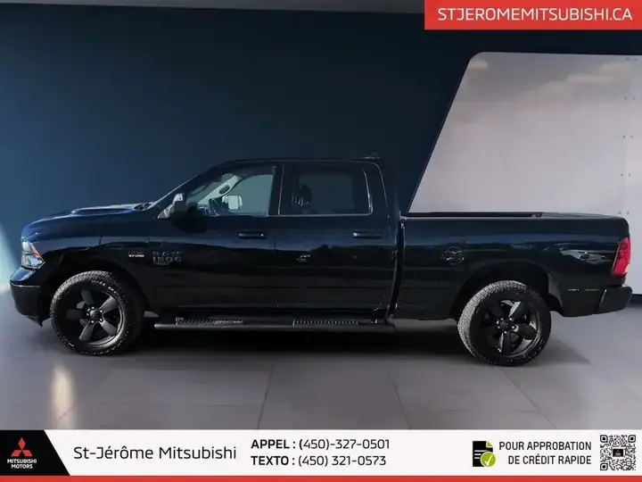 Ram 1500 Classic Crew Cab 2019 photo 3