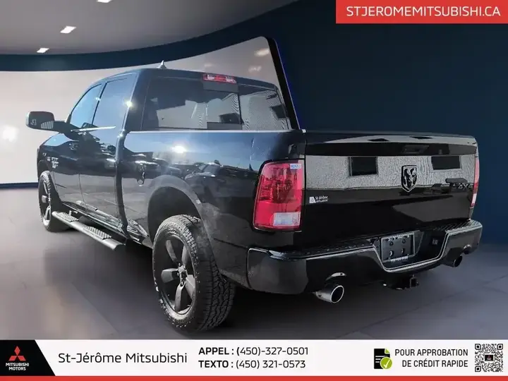 Ram 1500 Classic Crew Cab 2019 photo 4
