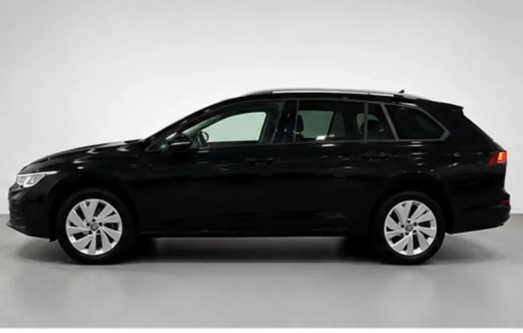 Volkswagen Golf 2024 photo 3