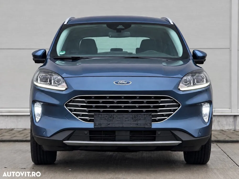 Ford Kuga 2023 photo 2
