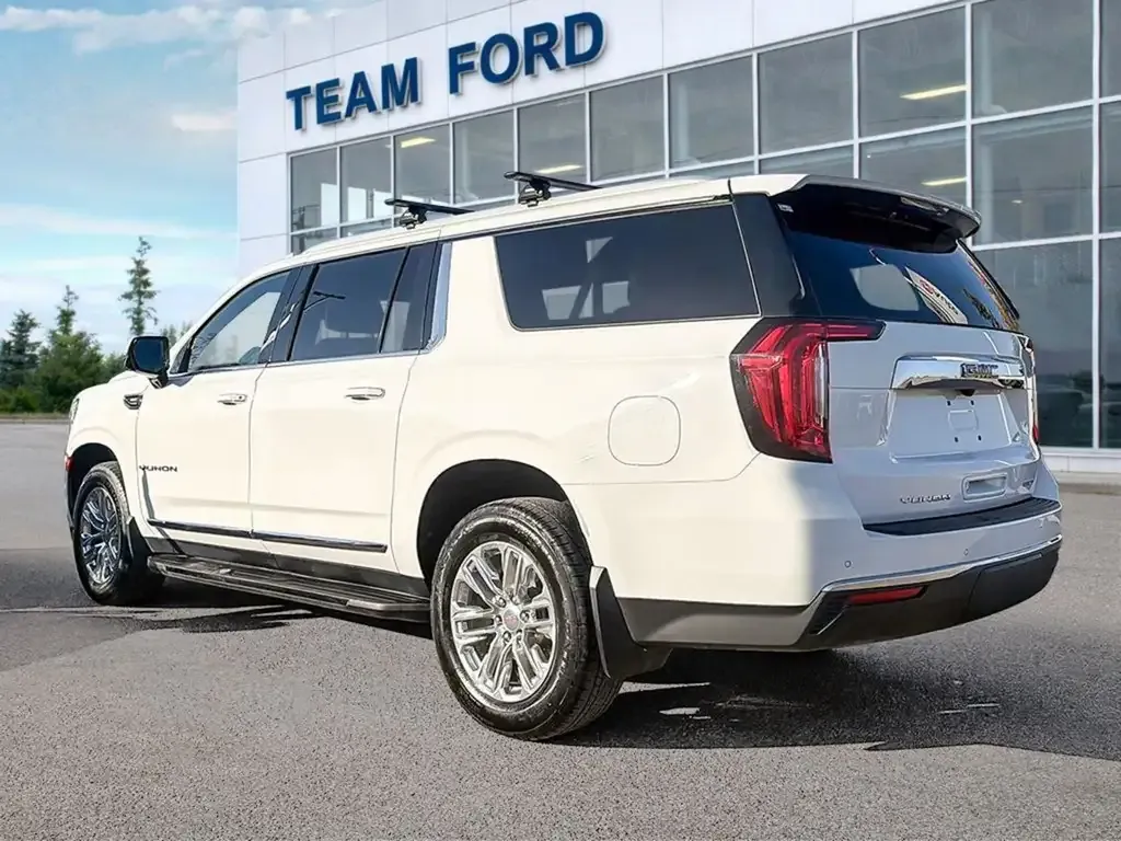 GMC Yukon 2023 photo 4