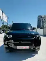 Land Rover Defender 2026 photo 3