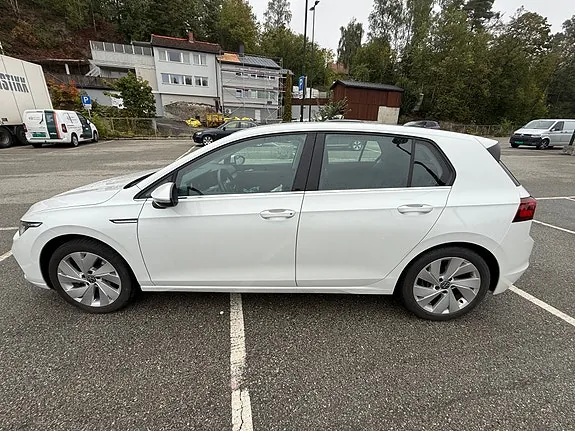 Volkswagen Golf Viii 2020 photo 3