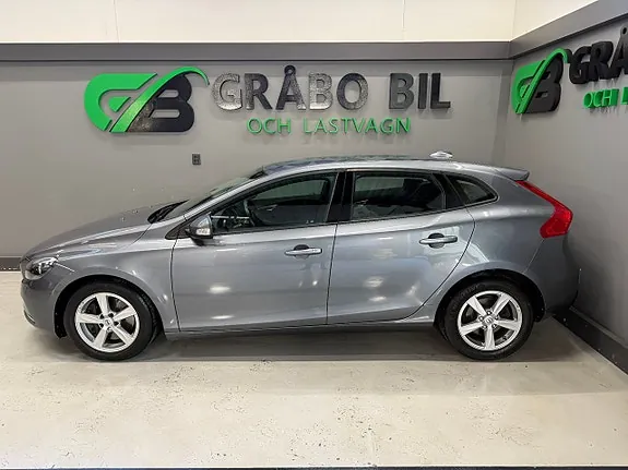 Volvo V40 2018 photo 2