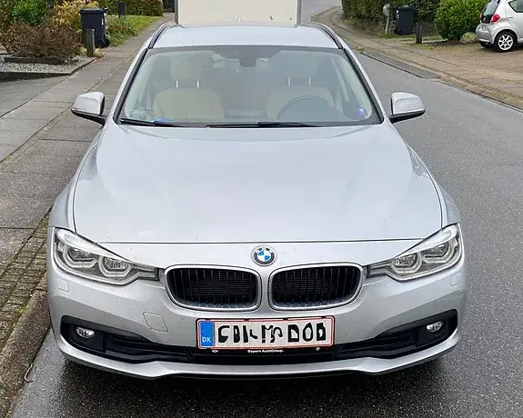 BMW 320D 2018 photo 2