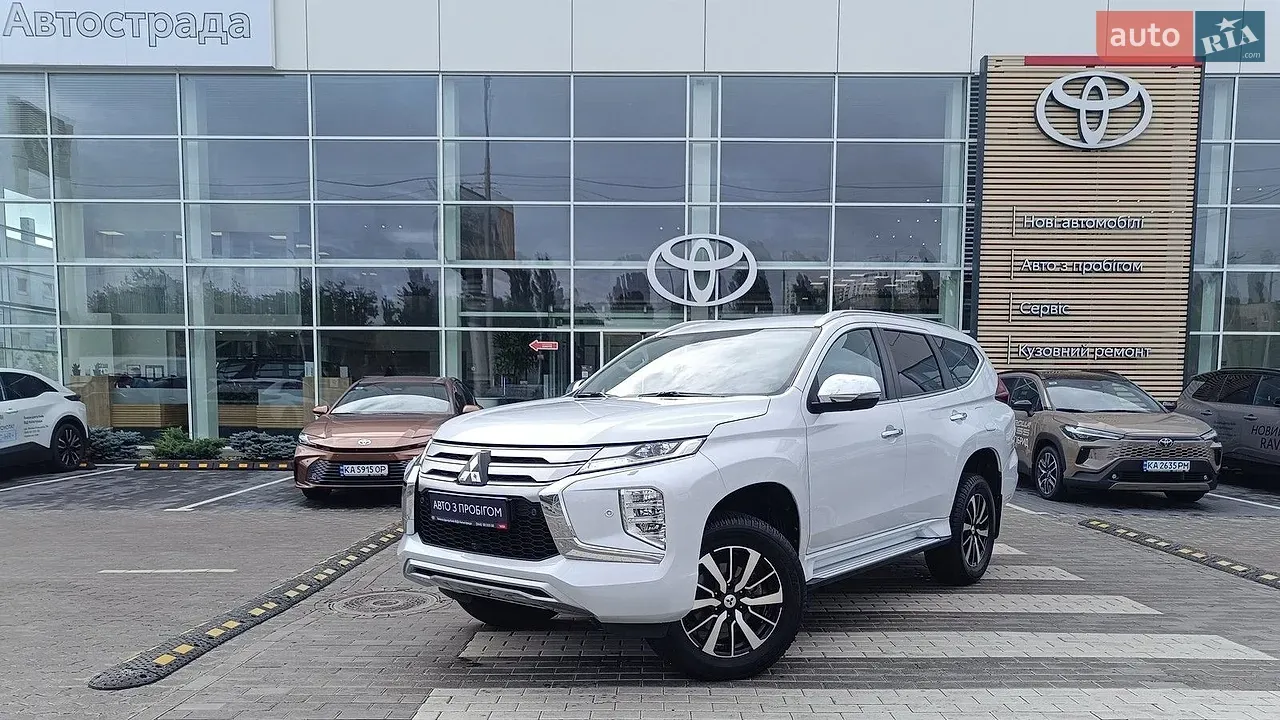 Mitsubishi Pajero Sport