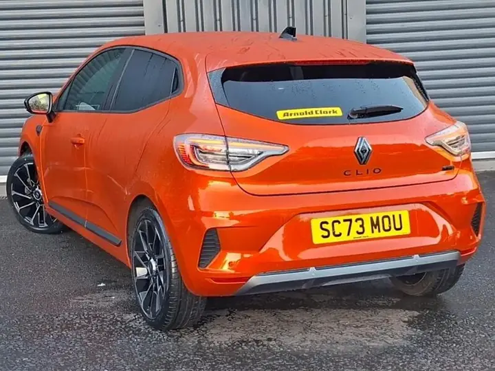 Renault Clio 2024 photo 2