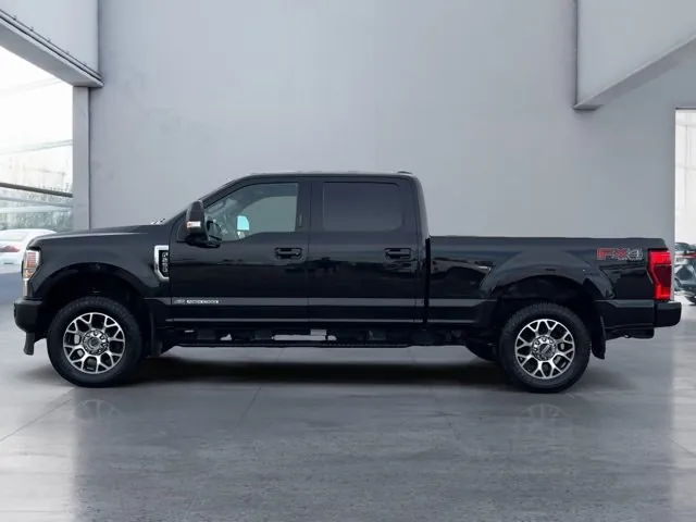 Ford Super Duty F-250 Srw Lariat 2022 photo 2
