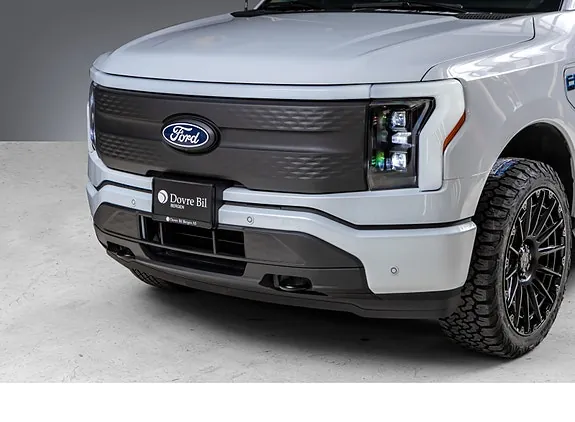 Ford F-150 2025 photo 2