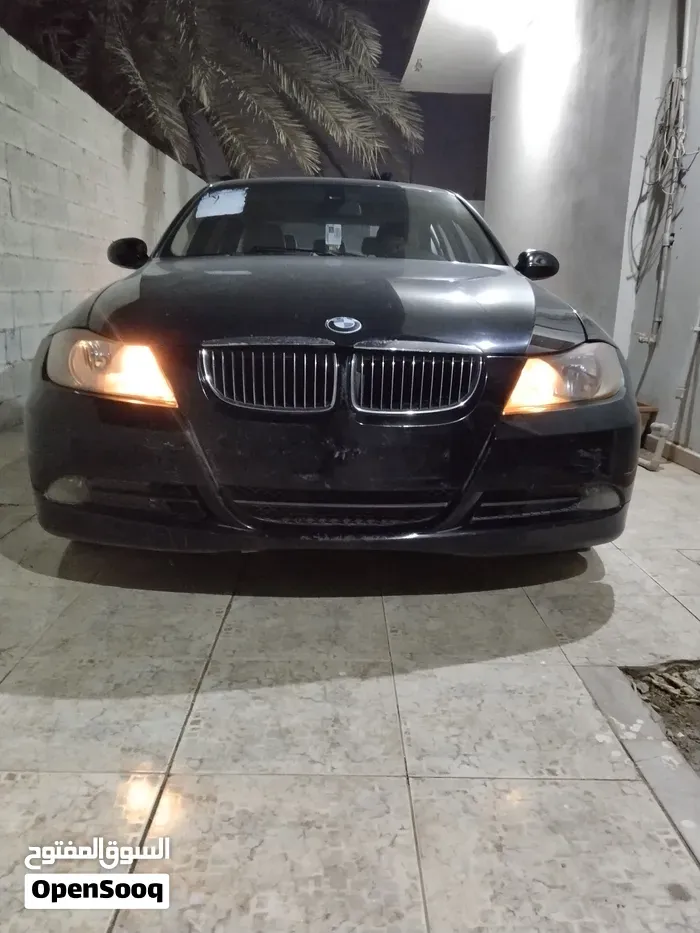 BMW 3 Series 2008 photo 2