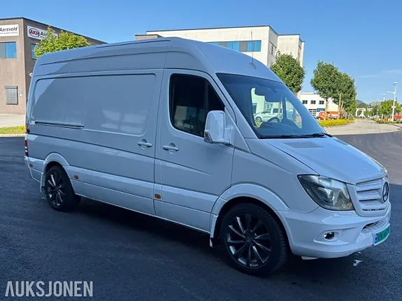 Mercedes-Benz Sprinter 2014 photo 2