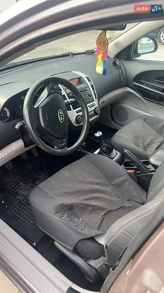 Kia Ceed 2008 photo 5